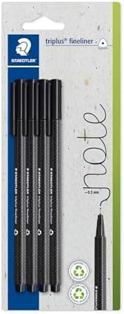 STAEDTLER Fineliner Dreikant, superfeine metallgefasste Spitze, 334-9 BK4, 0.3 mm Breite, 97% Rezyklat, Set mit 4 Stück,